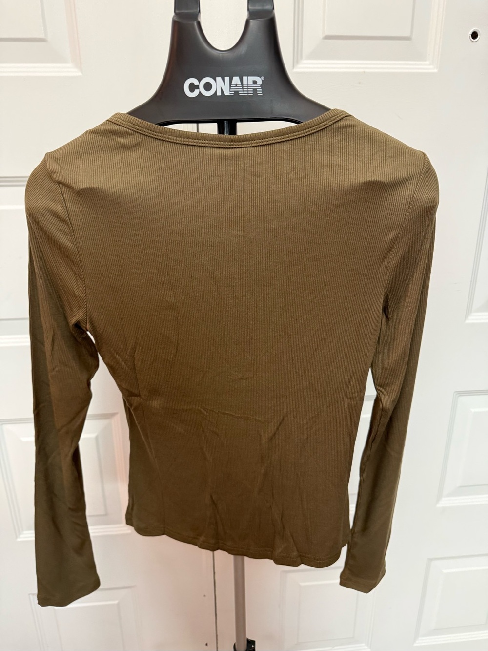 Women's Ribbed Henley Long-Sleeve Top — Olive - Picture 6 of 8
